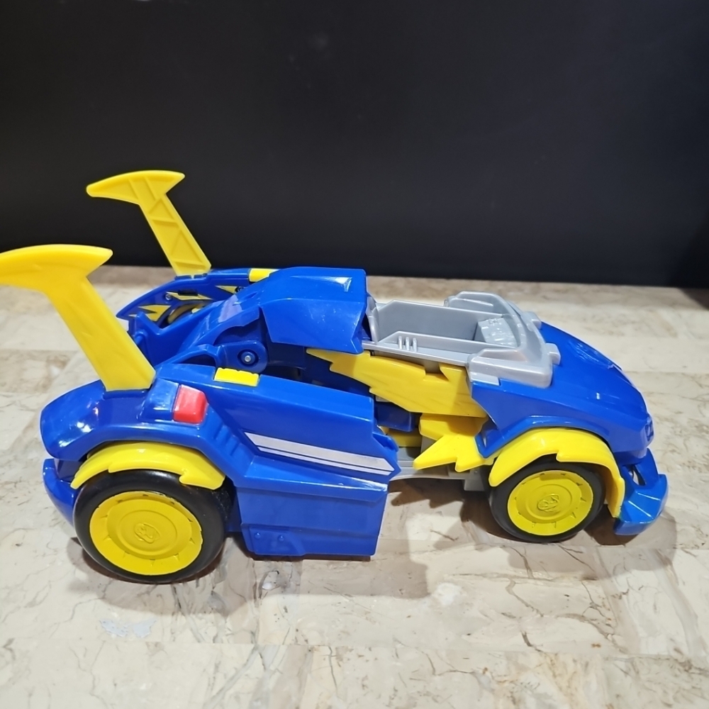 PAW Patrol Mighty Pups Super PAWs‎ Chase’s Powered Up Cruiser Only